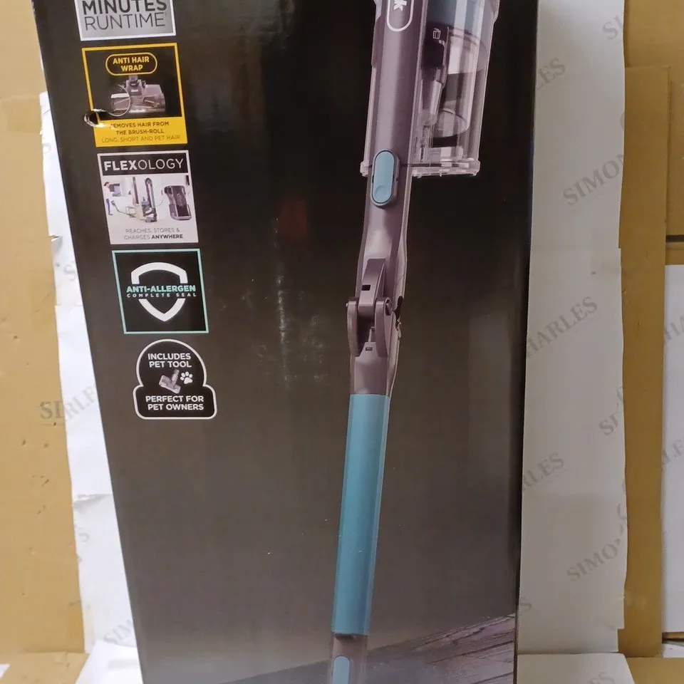 SHARK CORDLESS STICK VACUUM