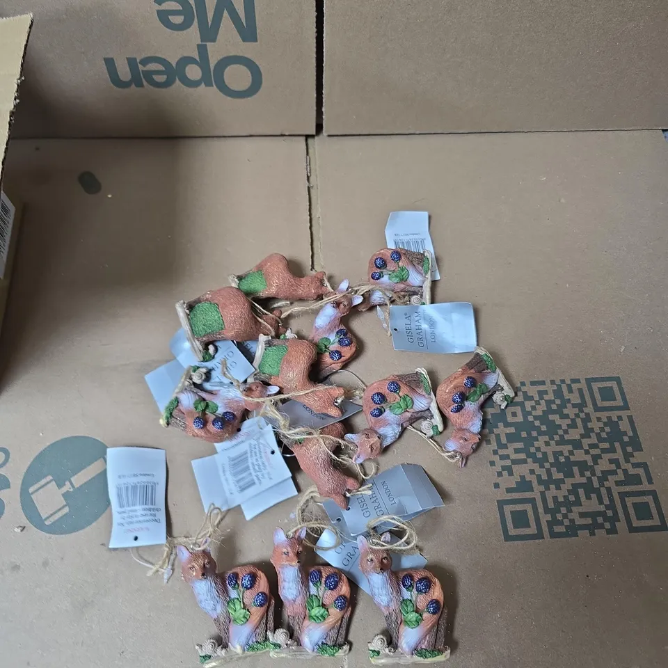 2 BOXES OF ASSORTED GISELA GRAHAM SMALL DECORATIONS 