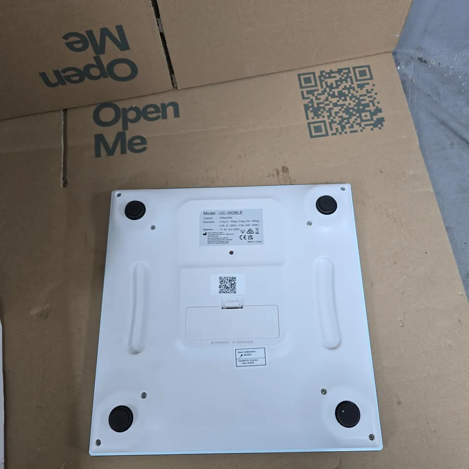 A&D MEDICAL UC-352BLE DIGITAL SCALE WITH BLUETOOTH – CONTINUA CERTIFIED