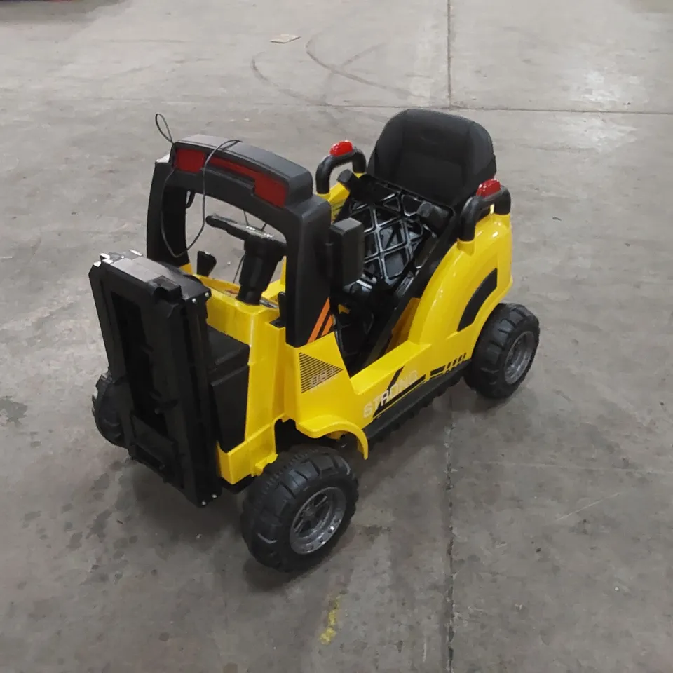 12V KIDS RIDE-ON FORKLIFT WITH DETACHABLE LIFT PALLET - YELLOW - MISSING 1 FORK