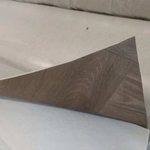 ROLL OF QUALITY TIMBERLAND SAOU VINYL FLOORING - APPROXIMATELY 8 x 3m