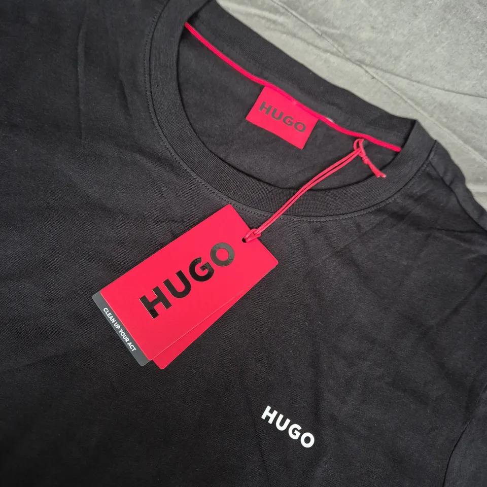 HUGO BLACK T-SHIRT WITH WHITE LOGO, SIZE L