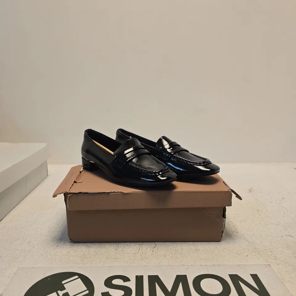 CARVELA NOCE LOAFER BLACK PATENT – LADIES' LOAFERS, UK 5 (EU 38)