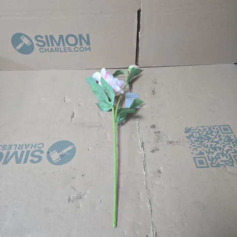 BOX OF APPROXIMATELY 11 X GISELA GRAHAM FLOWER DECORATIONS 