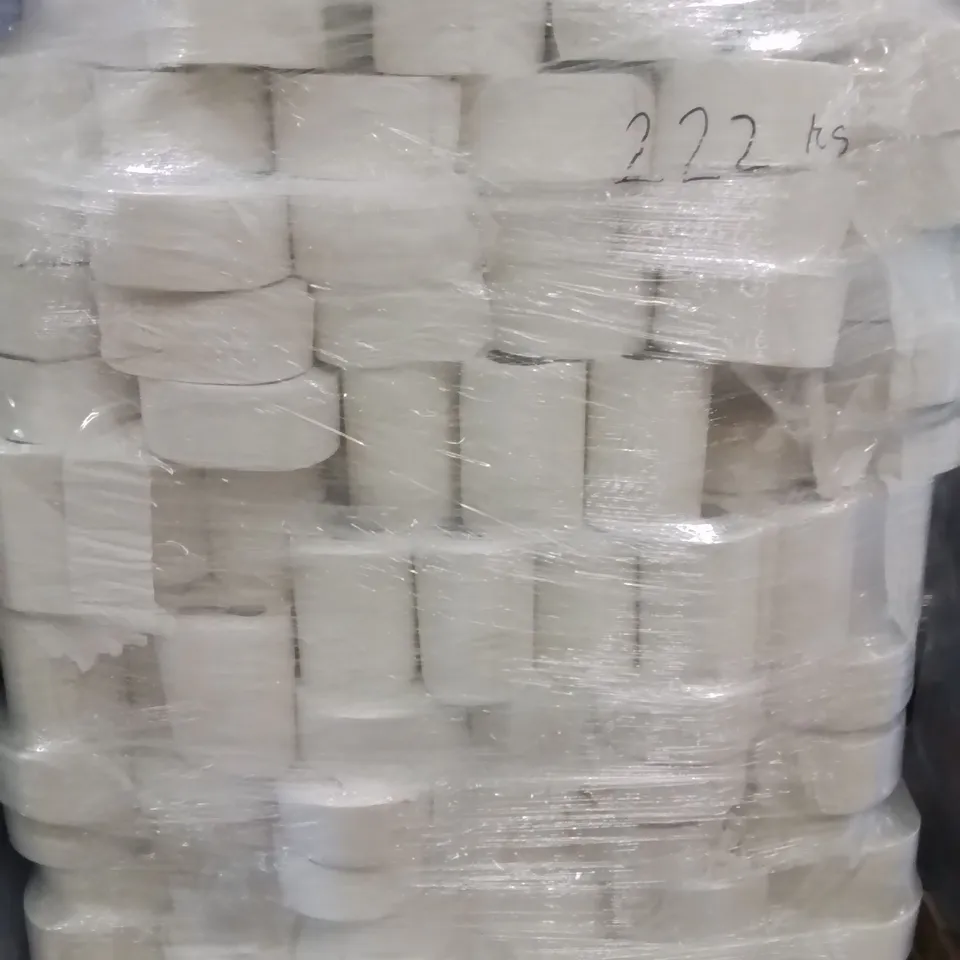 PALLET CONTAINING APPROXIMATELY 200 WHITE PAPER CLEANING ROLLS 