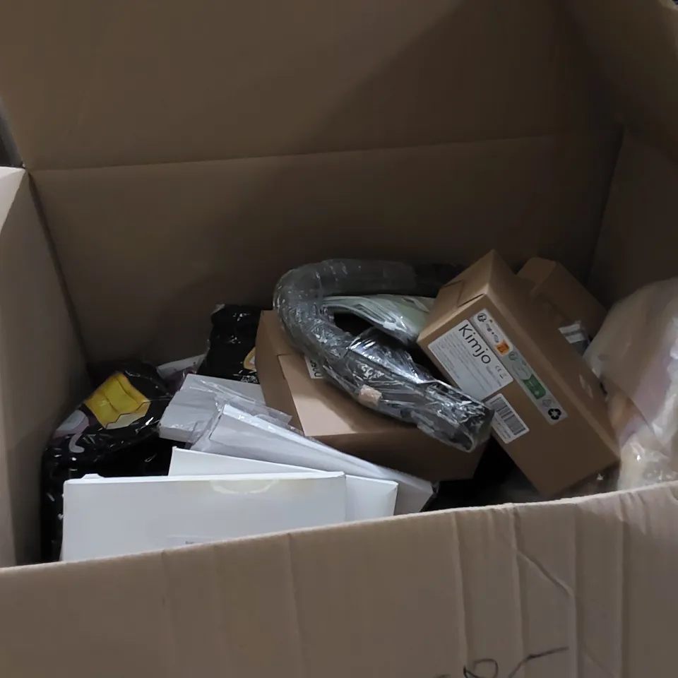 PALLET TO CONTAIN ASSORTED HOUSEHOLD ITEMS AND CONSUMER PRODUCTS. INCLUDING FOOTBALL BOOTS, CHILD'S COSTUME, TRACKSUITS, ICE SCRAPERS, DOG JACKET ETC