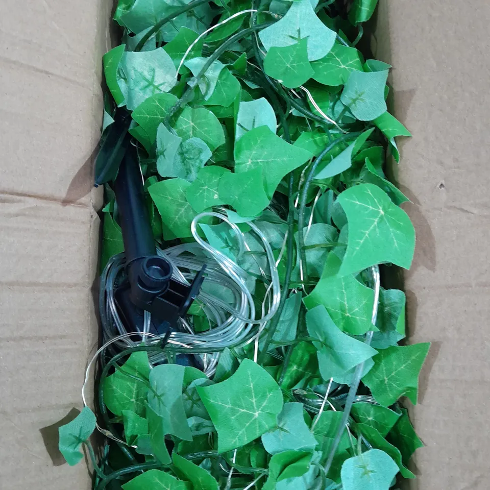 SOLAR POWERED IVY STRING LIGHT