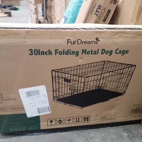 BOXED FURDREAMS 30" FOLDING METAL DOG CAGE