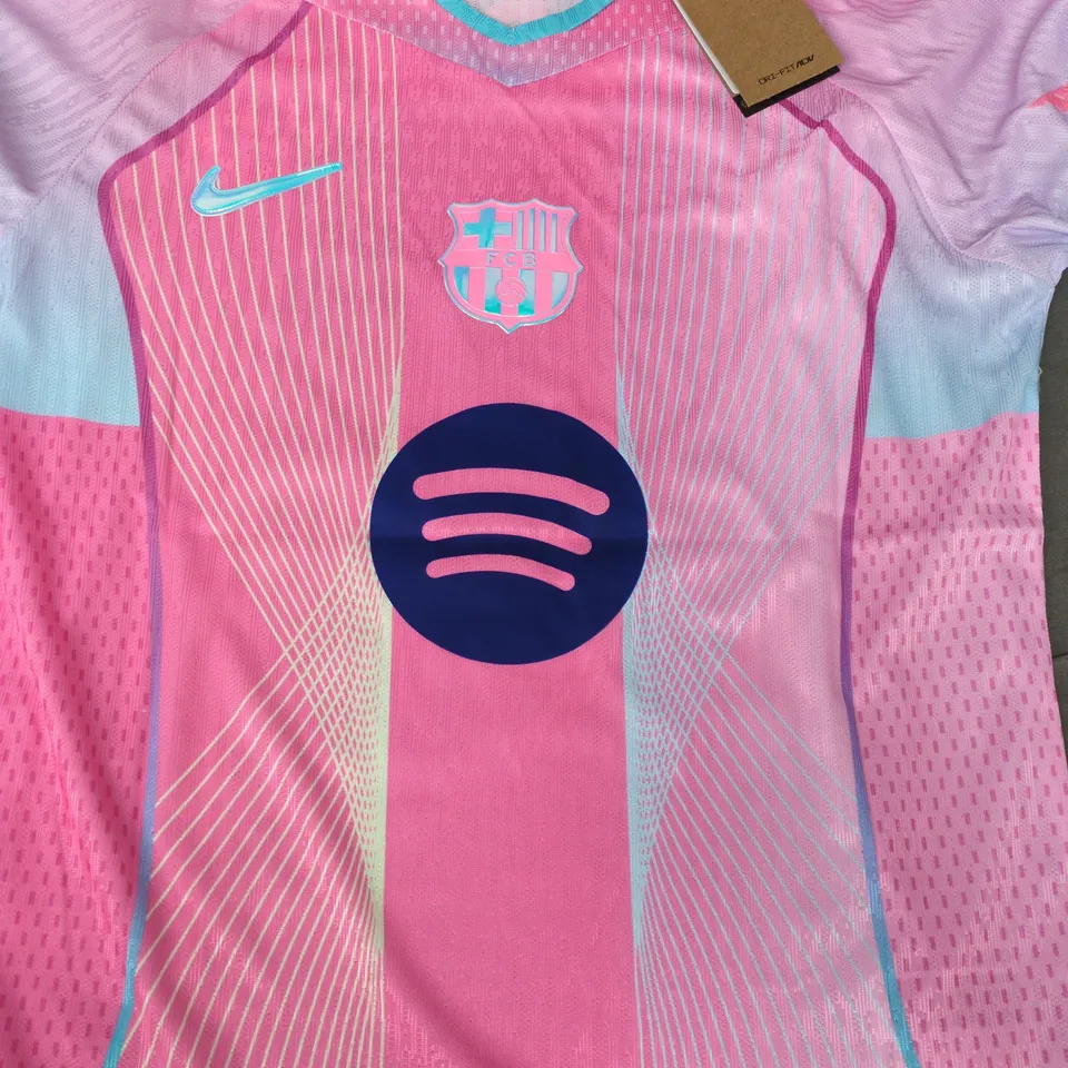 NIKE LIMITED EDITION FC BARCELONA 2025/26 PINK JERSEY SIZE MEDIUM - SANDRINHO NUMBER 10