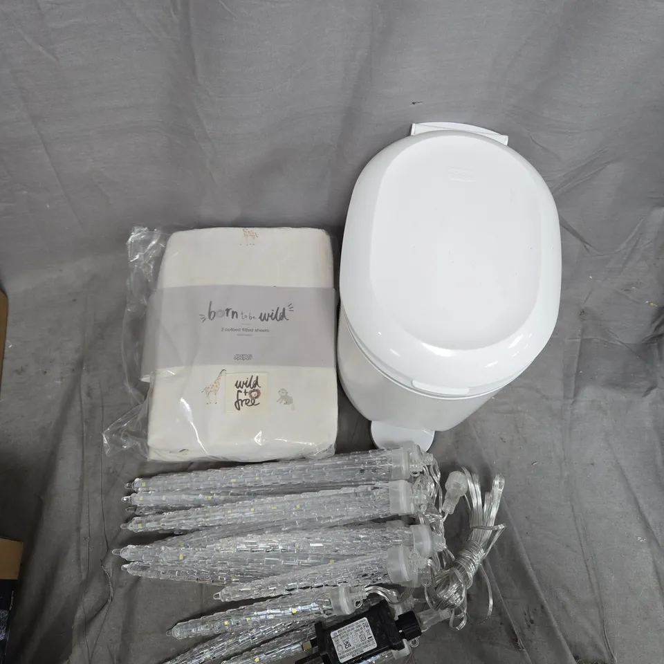 A BOX OF APROXIMATELY 12 ASSORTED ITEMS TO INCLUDE WHITEBIN WITH LID, LED STRING LIGHTS  BEDSHEET