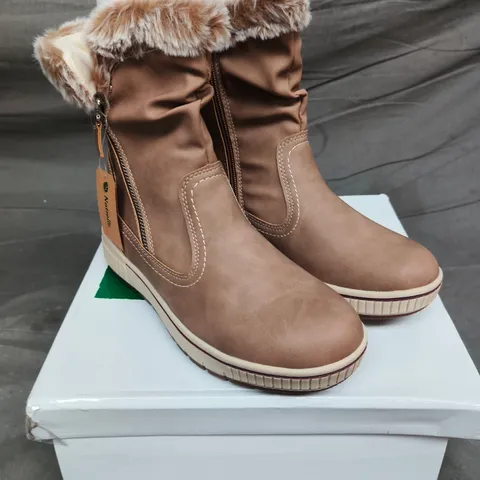 NATRELLE WOMEN'S ANKLE BOOTS WITH FAUX FUR TRIM β UK 5