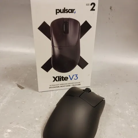 BOXED PULSAR XLITE V3 WIRELESS GAMING MOUSE - SIZE 2