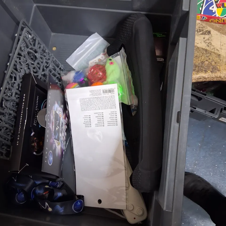 TOTE OF ASSORTED TOYS AND ACCESSORIES TO INCLUDE;