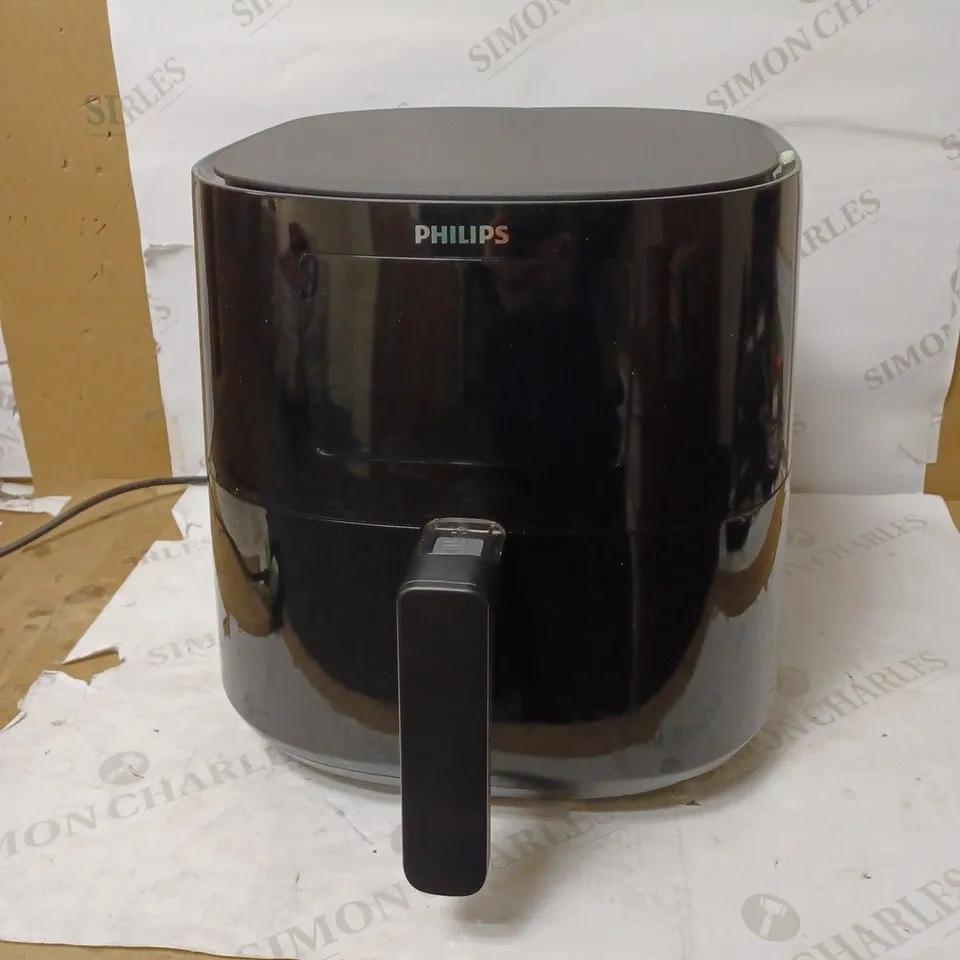 PHILIPS ESSENTIAL AIRFRYER WITH RAPID AIR TECHNOLOGY
