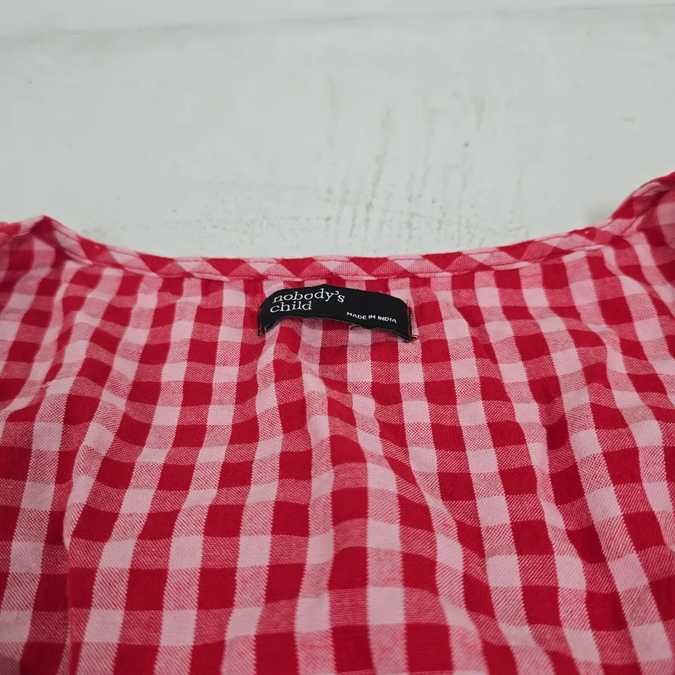 NOBODYS CHILD RED/WHITE CHECK TOP SIZE 22