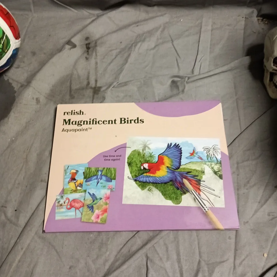 BOX OF APPROXIMATELY 20 ASSORTED TOYS INCLUDING TOY SKULL , SMALL FIFA FOOTBALL AND AQUAPAINT