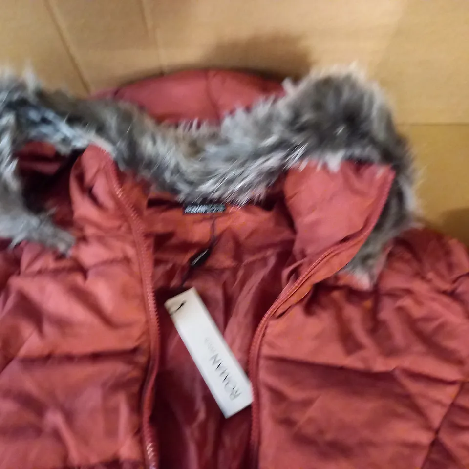 ROMAN PADDED COAT WITH FAUX FUR TRIMMED HOOD IN DUSTY PINK - UK 20