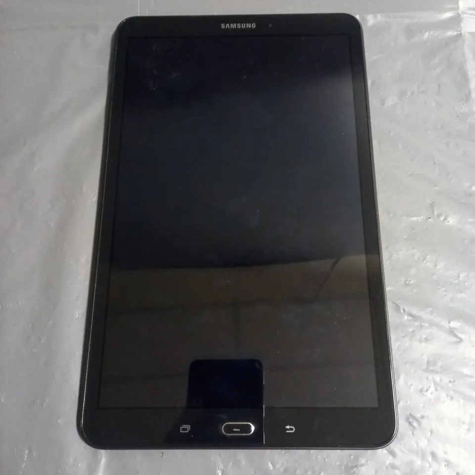 SAMSUNG GALAXY TAB A 10.1 SM-T580 IN BLACK 16GB