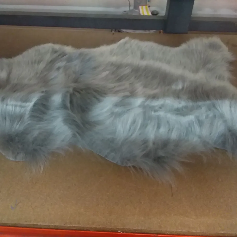 PELUS GREY BATHMAT 