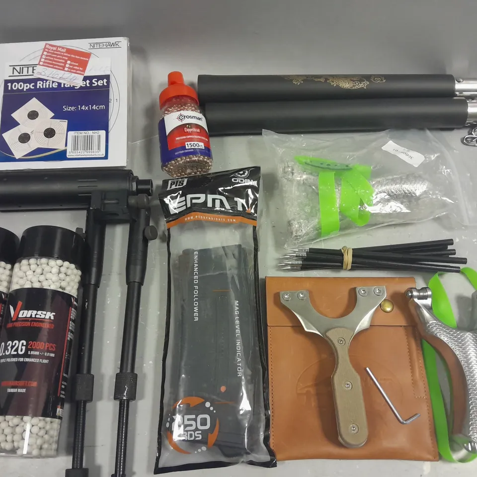 LOT OF APPROXIMATELY 12 ASSORTED SPORTING ITEMS TO INCLUDE BB'S, CATAPULTS AND ODIN MAGAZINE