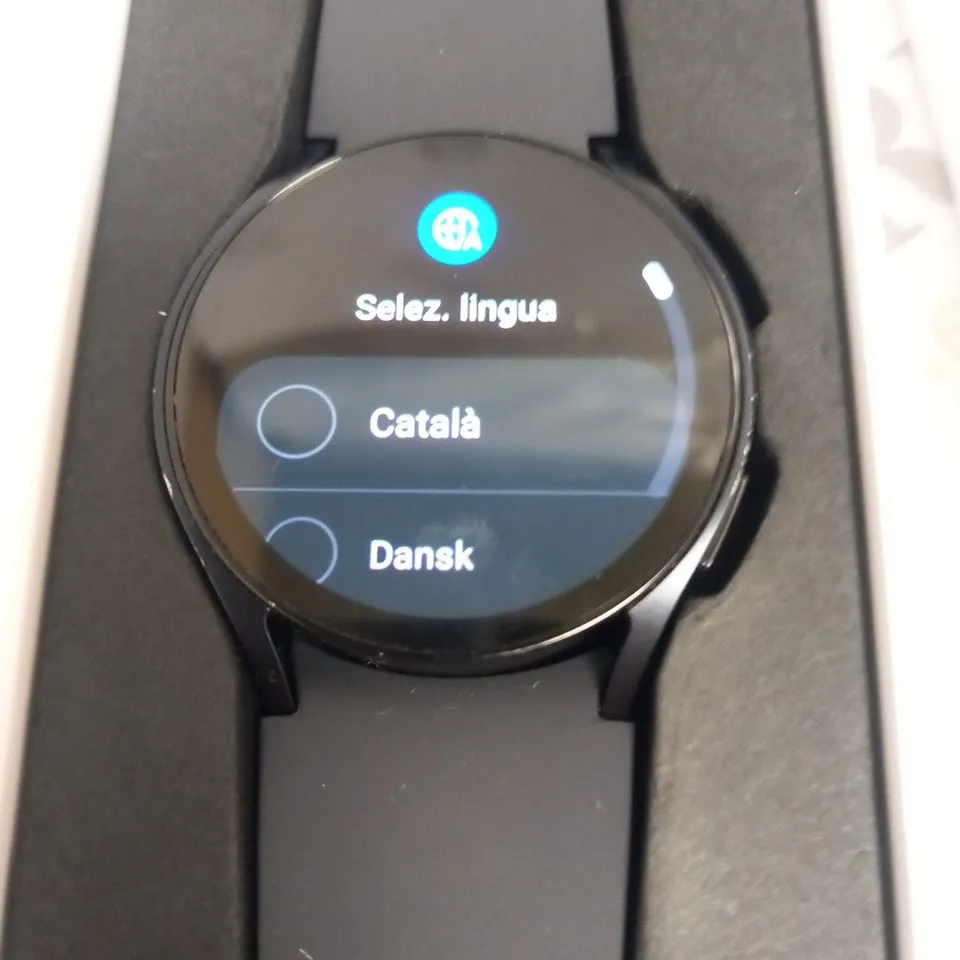 BOXED SAMSUNG GALAXY WATCH 6