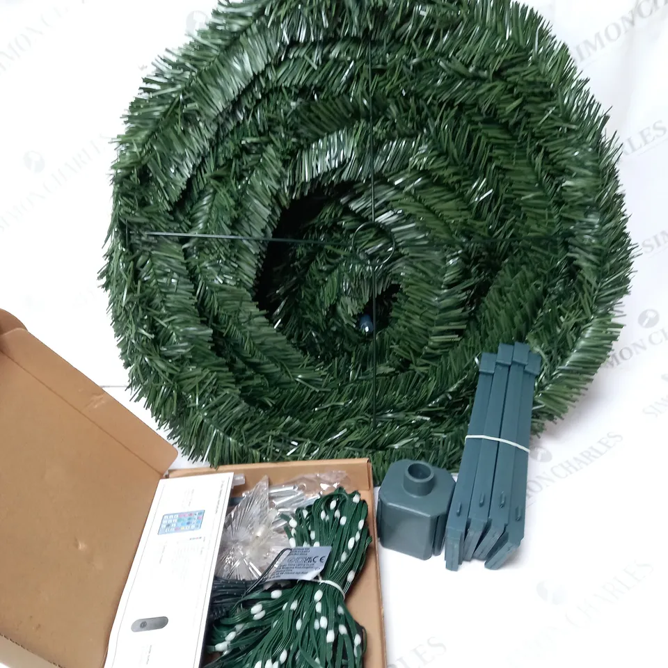 BOXED SANTA'S BEST 5FT INDOOR OUTDOOR 12 FUNCTION TREE