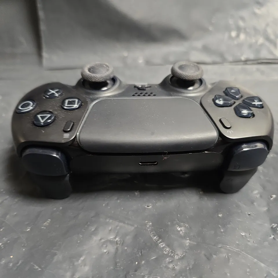 SONY PLAYSTATION 5 DUALSENSE WIRELESS CONTROLLER (BLACK)