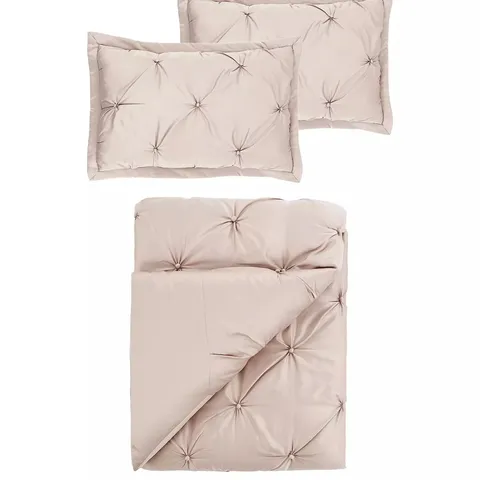 BOXED BOSTON BEDSPREAD THROW AND PILLOW SHAMS - CHAMPAGNE 
