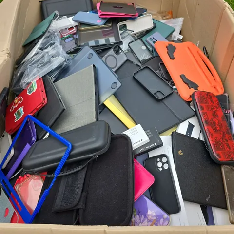 PALLET OF ASSORTED TABLET AND PHONE CASES 