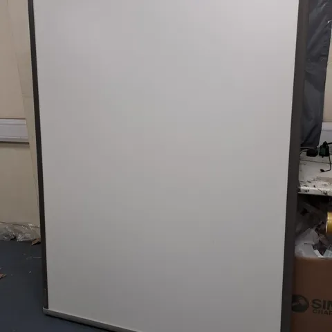 SMART BOARD SB680 INTERACTIVE WHITEBOARD