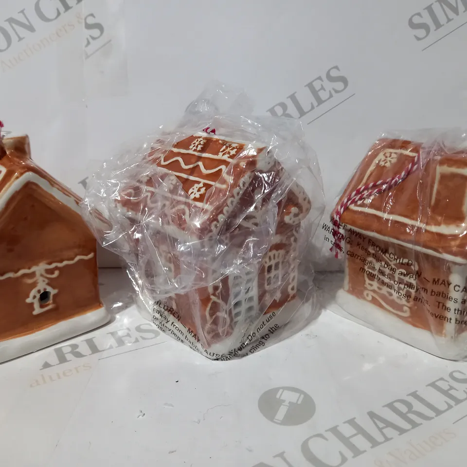 SET OF 3 PRE-LIT CERAMIC TREE HANGING GINGERBREAD HOUSES