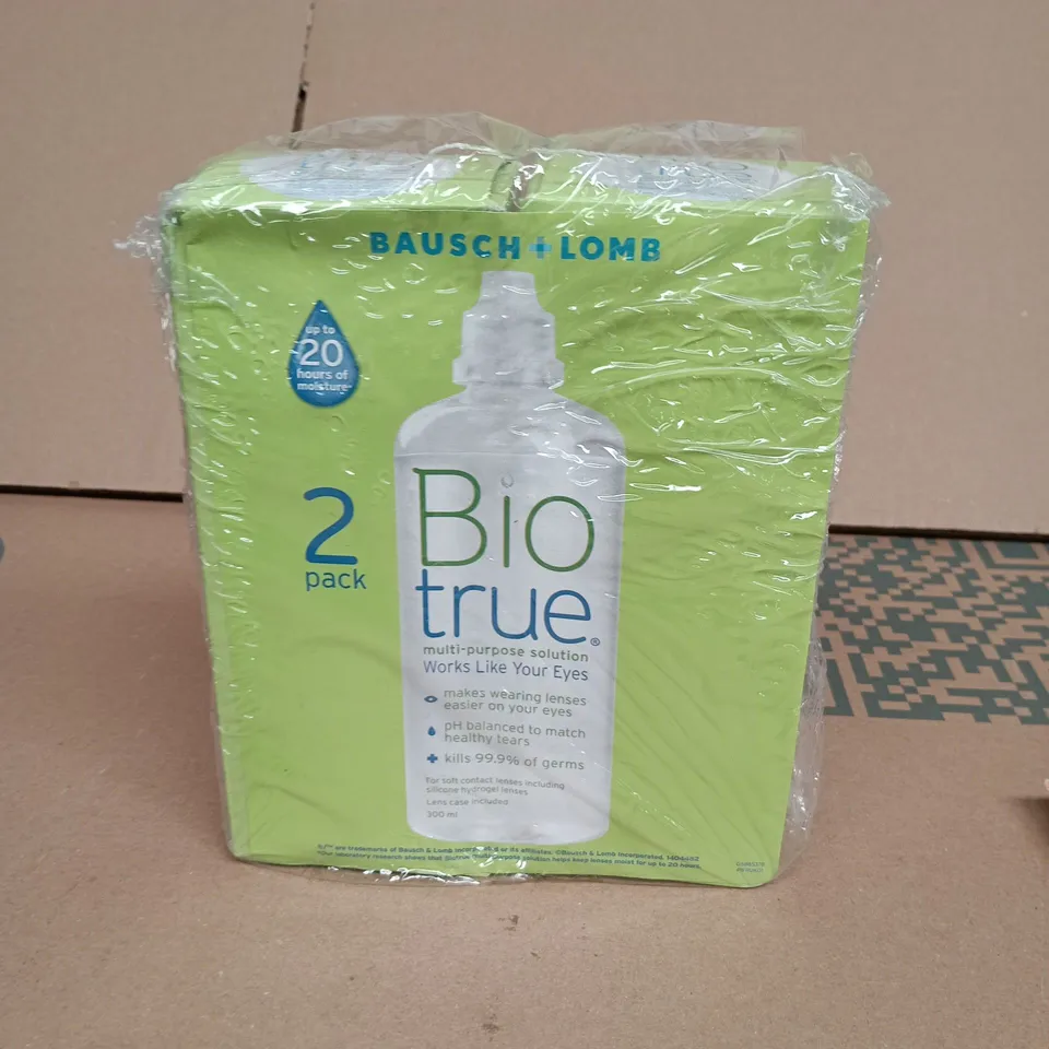 TOTE OF APPROXIMATELY 10 ASSORTED ITEMS INCLUDING CUSHION GRIP, DR DENTI REFIT TEMPORARY DENTAL CEMENT AND BAUSCH AND LOMB BIO TRUE MULTI-PURPOSE SOLUTION