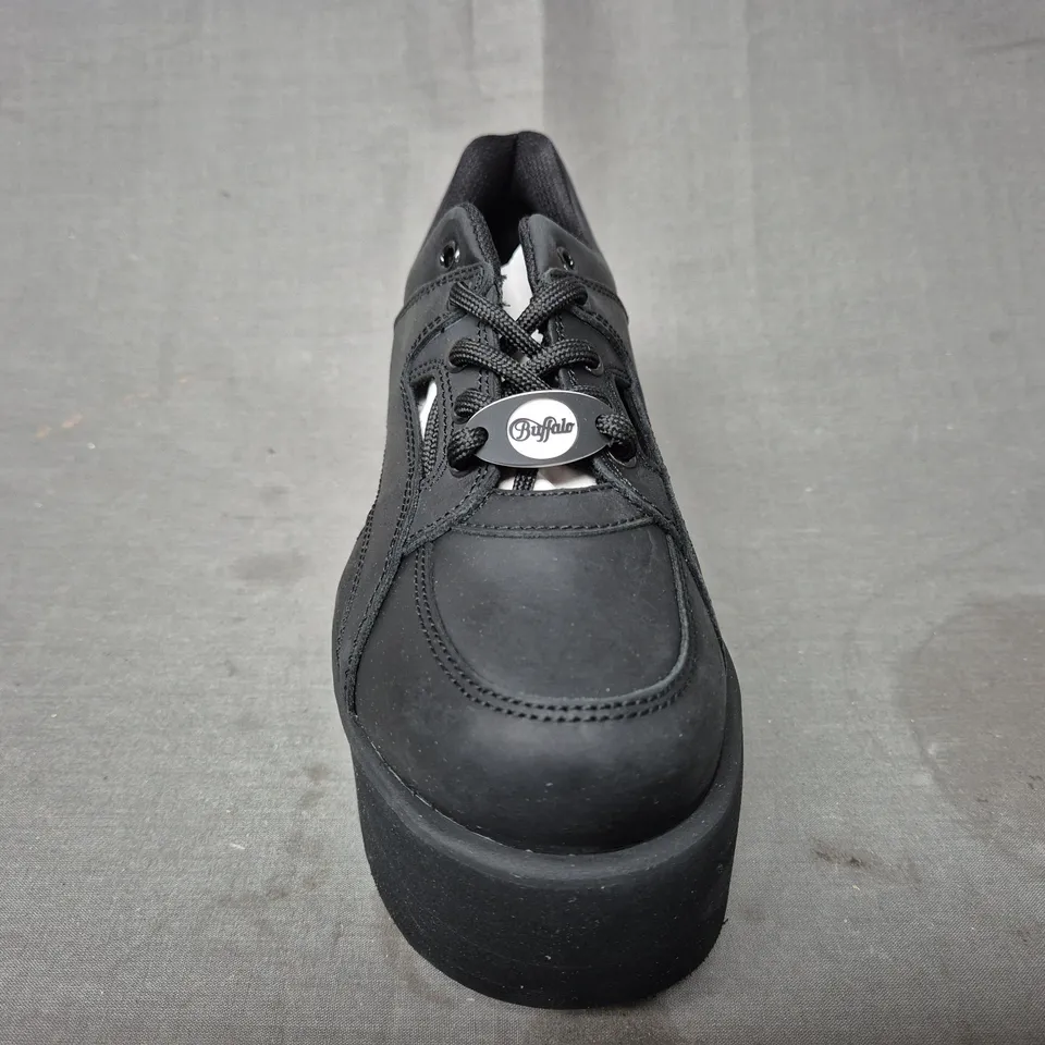 BRAND NEW BOXED PAIR OF BUFFALO LONDON PLATFORM SHOES IN BLACK UK SIZE 3