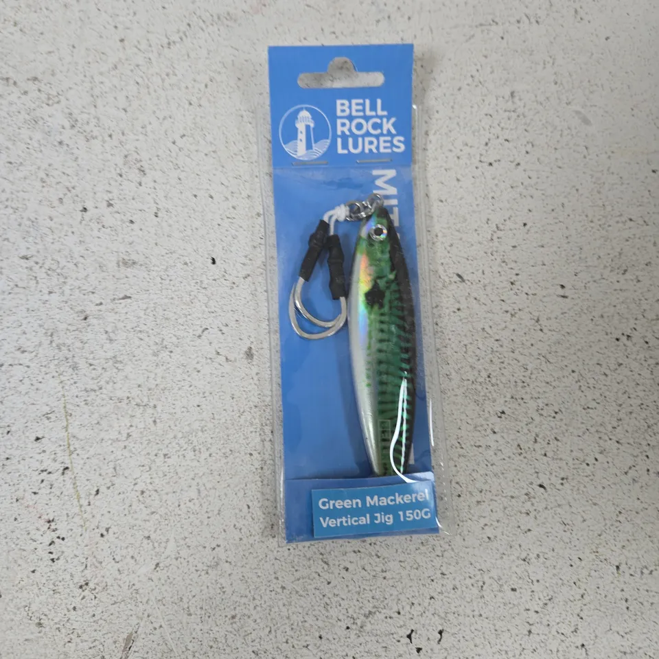 TOTE OF APPROXIMATELY 15 ASSORTED ITEMS TO INCLUDE: BELL ROCK LURES VERTICAL JIG 150G