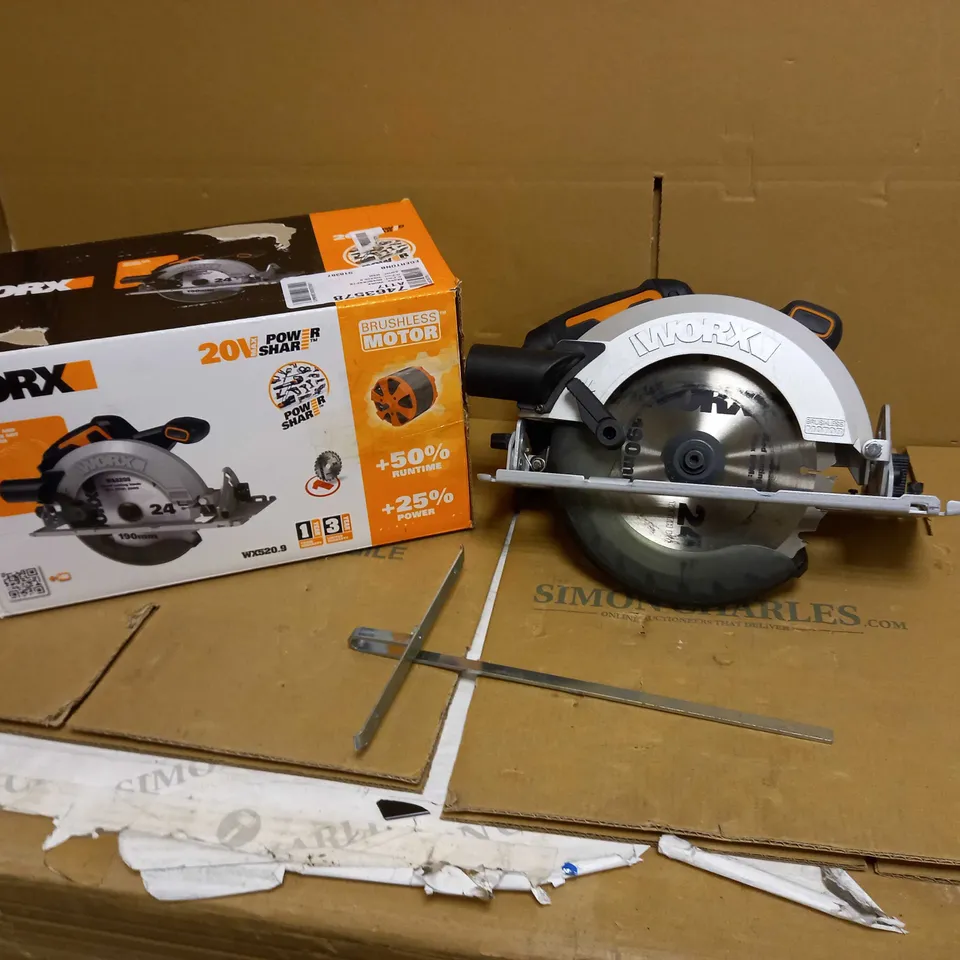 WORX 20V POWER SHARE WX520.9