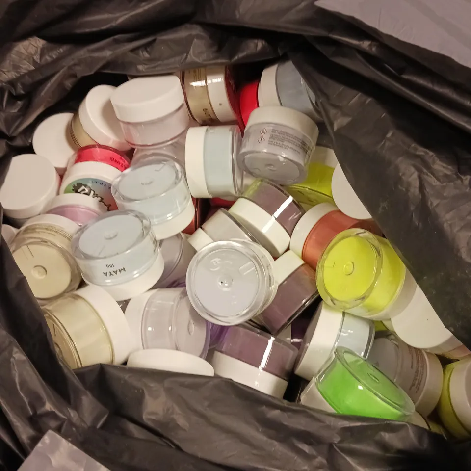 LOT OF APPROXIMATELY 80 ASSORTED 15G ACRYLIC NAIL POWDERS