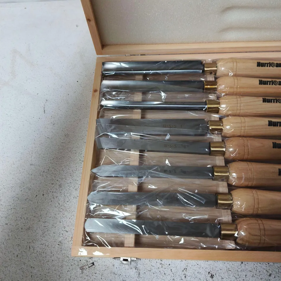 HURRICANE 8-PIECE HSS LATHE CHISEL SET IN WOODEN CASE