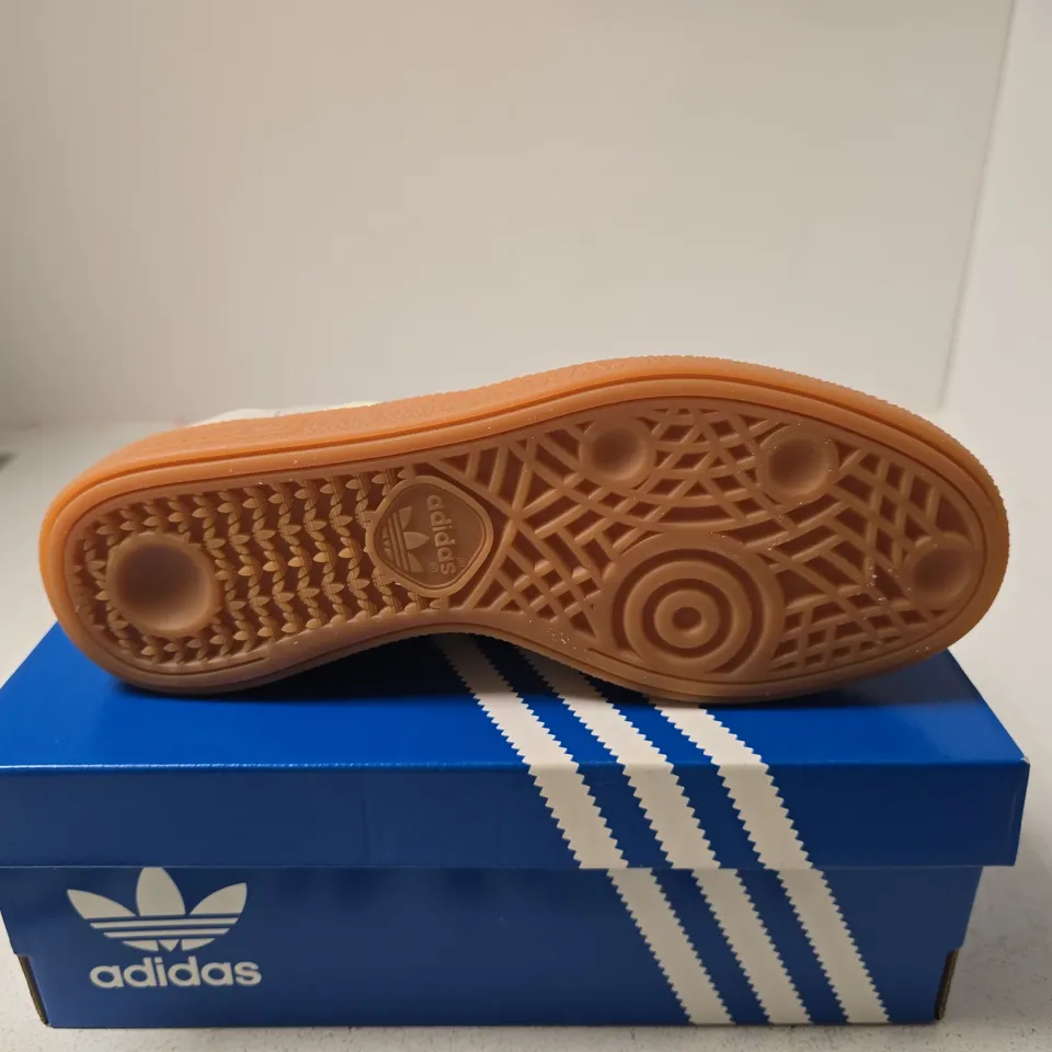ADIDAS WOMENS HANDBALL SPEZIAL UK 6 BOXED