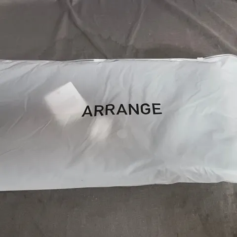 UK 8 ARRANGE SYDNEY DENIM BARREL-LEG JEANS – WASHED BLACK