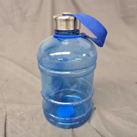 APPROXIMATELY 25 1.9L GYM WATER BOTTLES