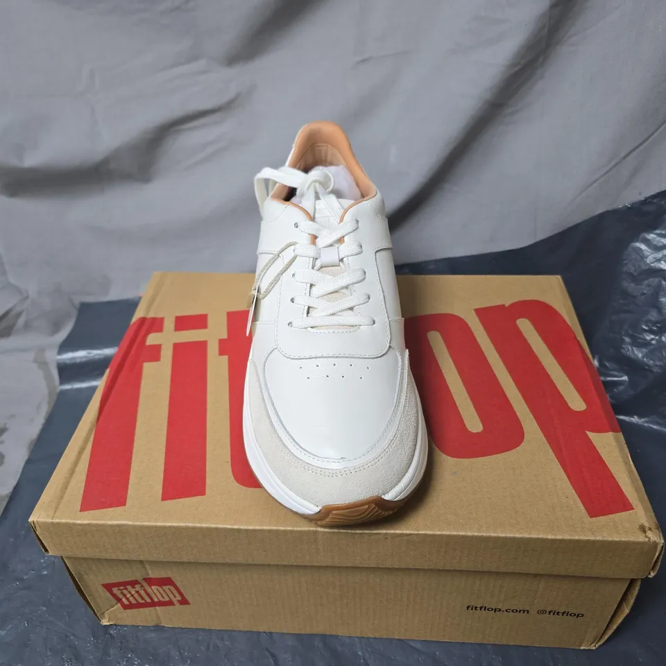 FITFLOP WHITE LEATHER SNEAKERS – WOMEN’S – UK 7 (BOXED)
