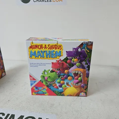 MUNCH-A-SAURUS MAYHEM – DINOSAUR-THEMED BOARD GAME (2–4 PLAYERS, 5+ YEARS)