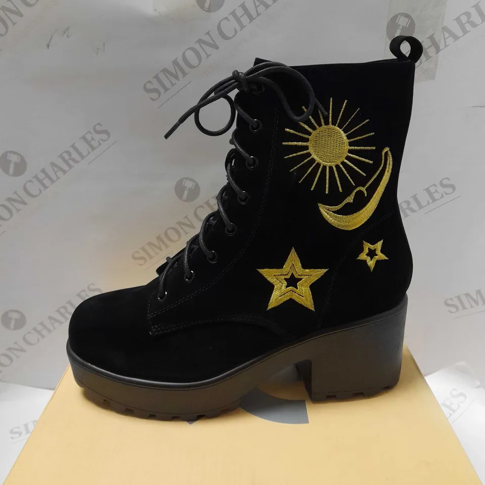 KOI ASTRO STAR AND MOON CHUNKY BLACK SUEDE/GOLD BOOTS - SIZE 7	