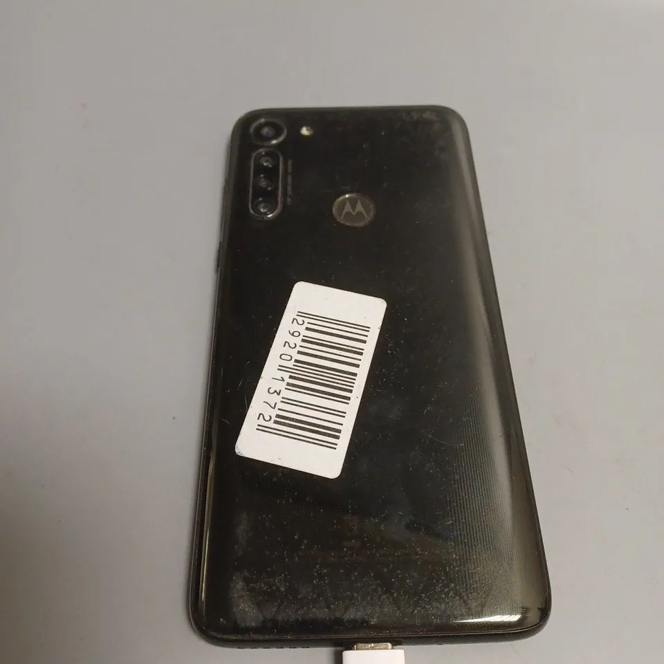 MOTOROLA MOTO G8 POWER