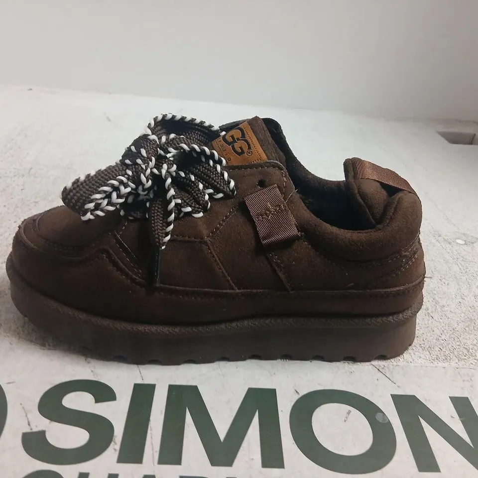 UGG BROWN SUEDE SHOES, UK4 (EU 37)