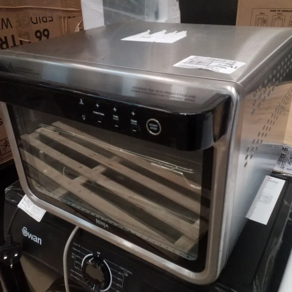 NINJA FOODI 10-IN-1 MULTIFUNCTION OVEN