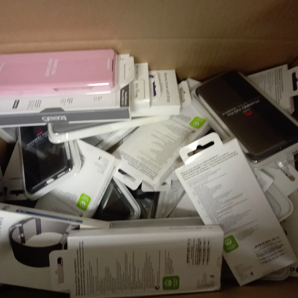 BOX OF APPROX 30 ASSORTED PROTECTIVE PHONE CASES FOR VARIOUS MODELS TO INCLUDE SAMSUNG GALAXY S9+ , GALAXY S22+, IPHONE 2020 5.4" ETC 