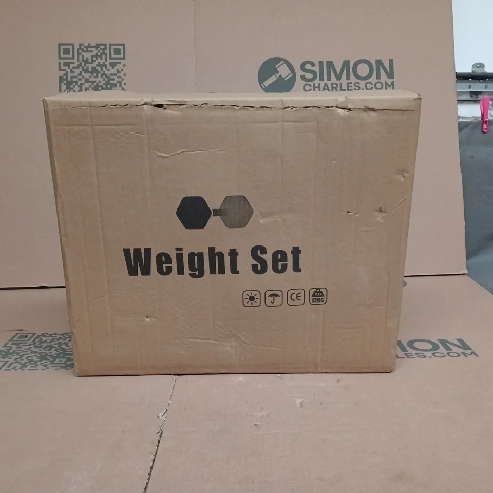 DUMBBELL WEIGHT SET
