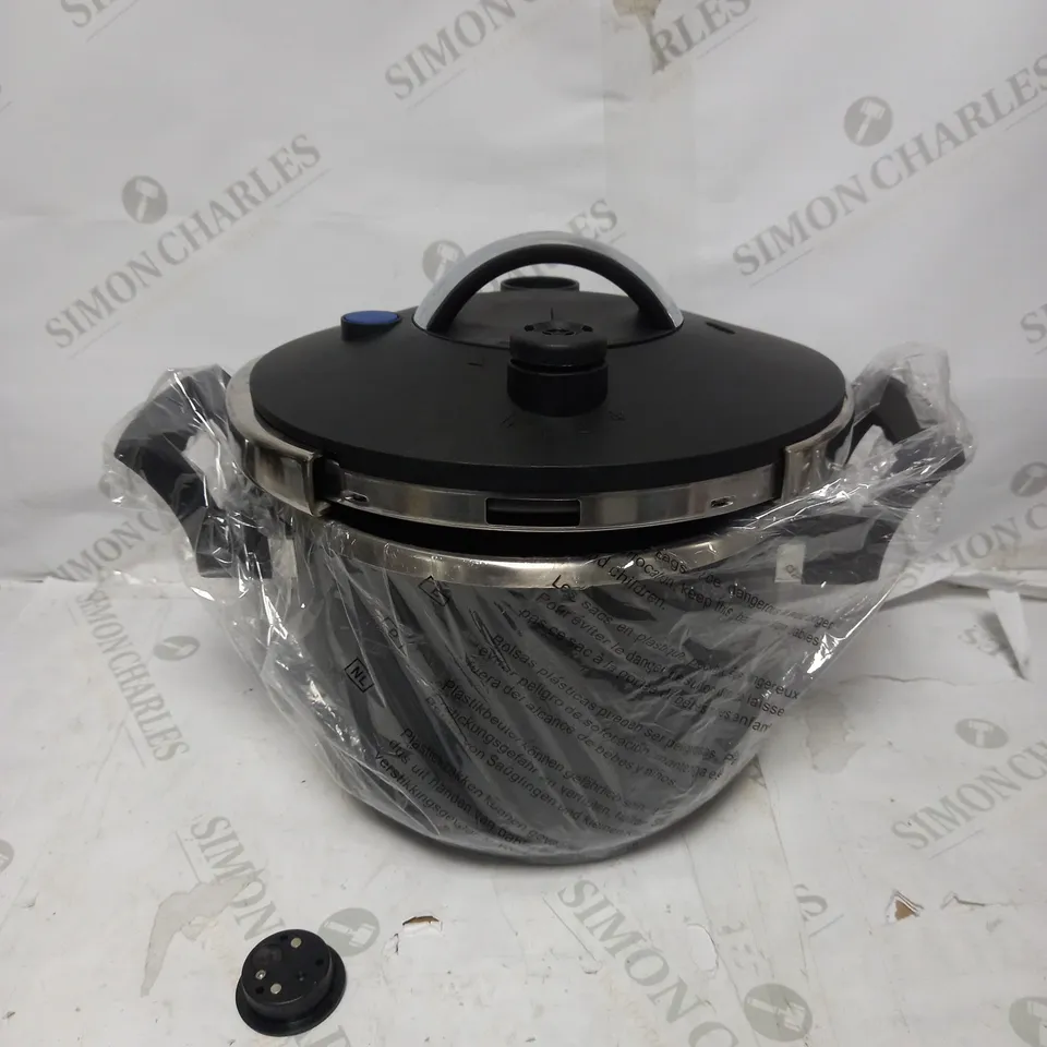 TOWER T90126 PRO SURE TOUCH PRESSURE COOKER 