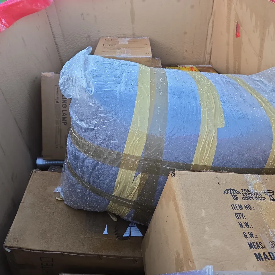PALLET OF ASSORTD ITEMS TO INCLUDE BOXED FURNITURE, FLATPACK ETC..
